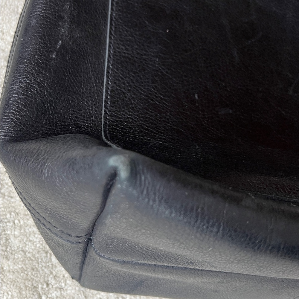 Madewell black and tan zip-top transport tote - Picture 9 of 11